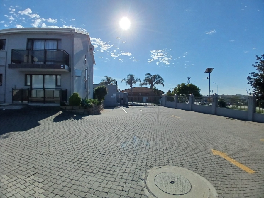 2 Bedroom Property for Sale in Hartenbos Central Western Cape